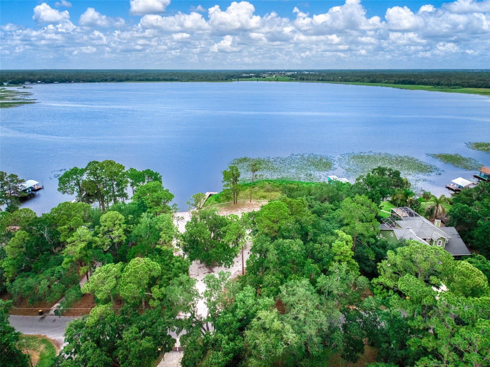 SEBRING LAKES UNIT 4C PB 8-PG 32 LOTS 23 + 24 BLK - Residential