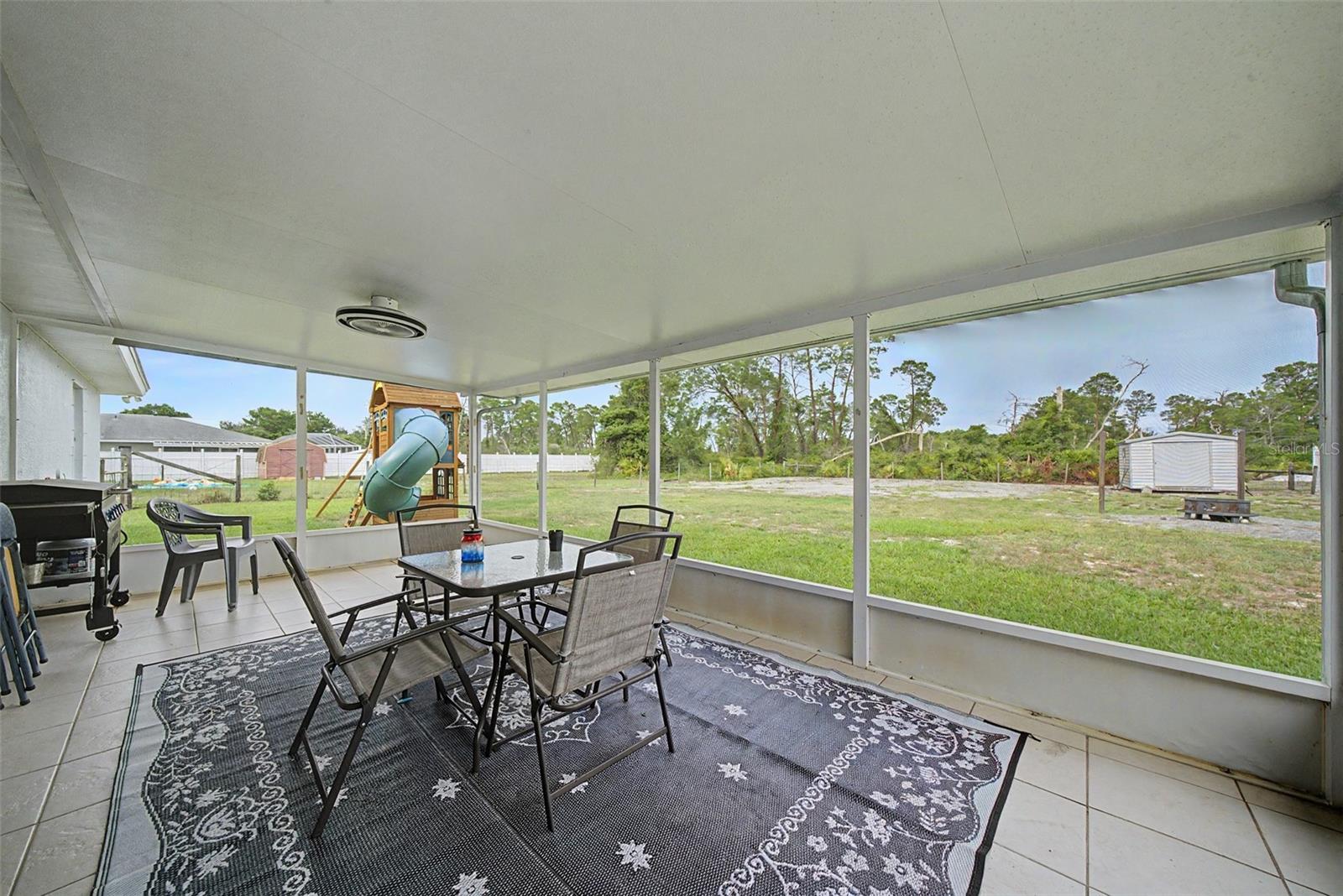 SEBRING LAKES UNIT 4C PB 8-PG 32 LOTS 23 + 24 BLK - Residential