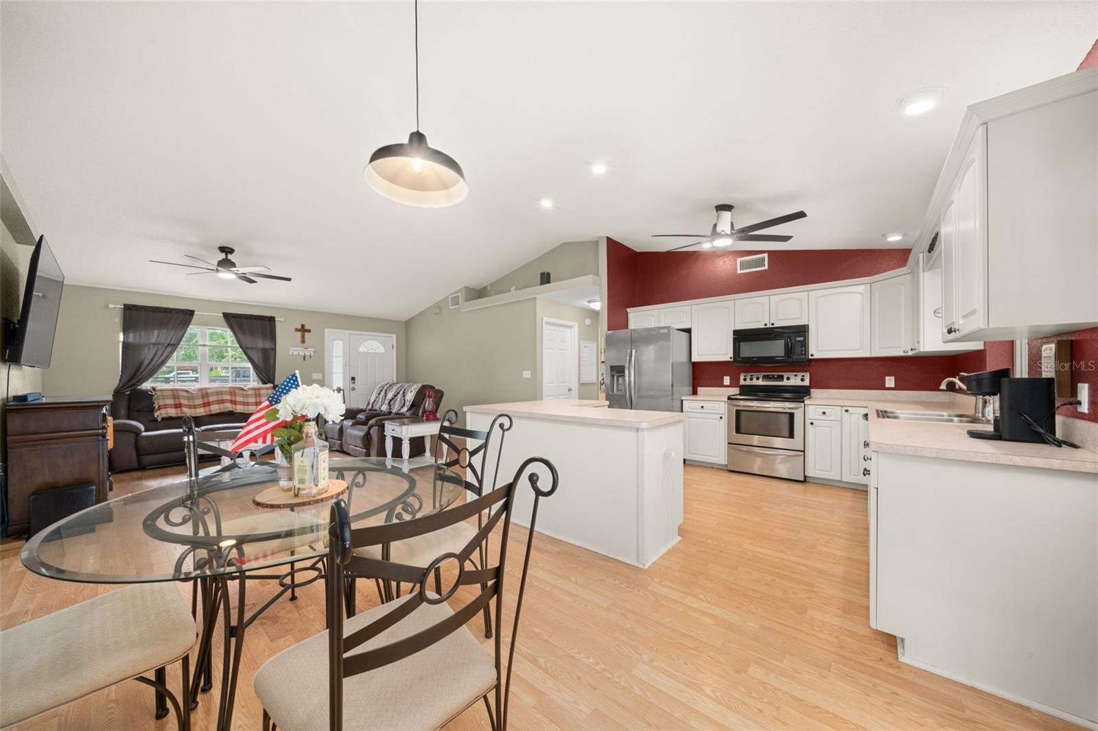 SEBRING LAKES UNIT 4C PB 8-PG 32 LOTS 23 + 24 BLK - Residential
