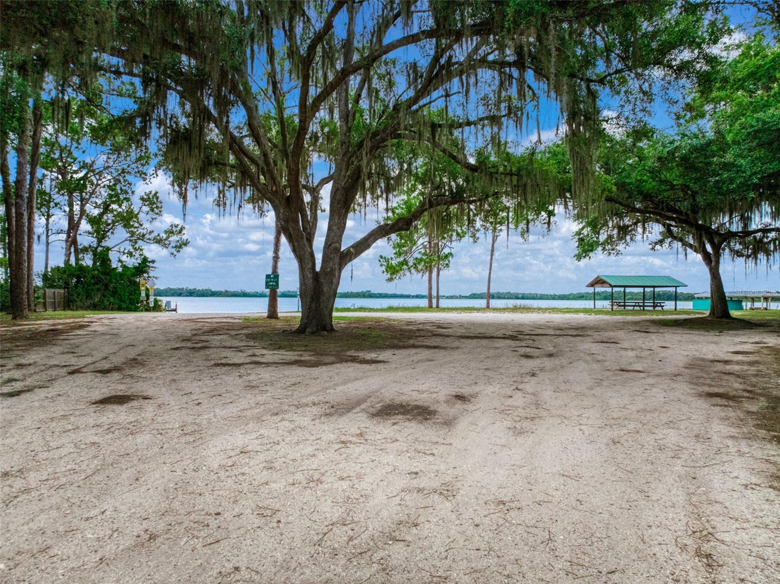 SEBRING LAKES UNIT 4C PB 8-PG 32 LOTS 23 + 24 BLK - Residential