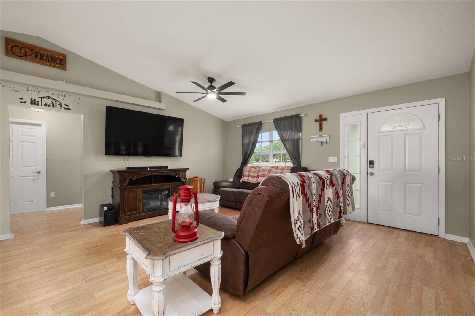 SEBRING LAKES UNIT 4C PB 8-PG 32 LOTS 23 + 24 BLK - Residential
