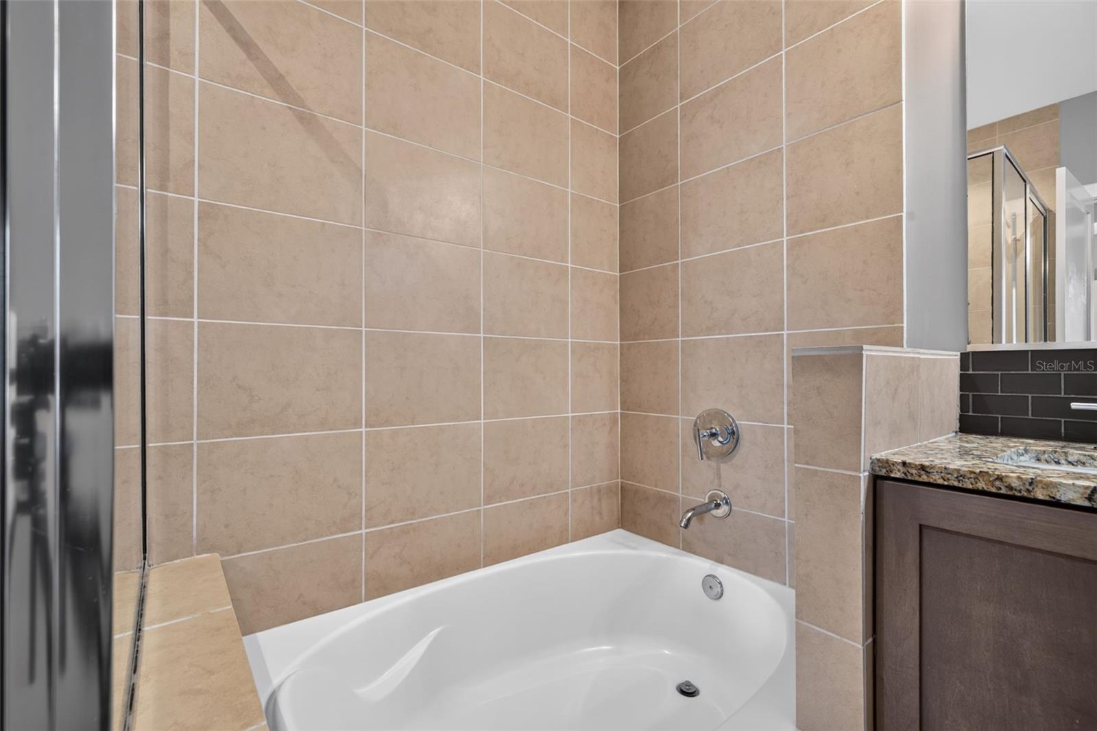 SAGE THE CONDO - Residential