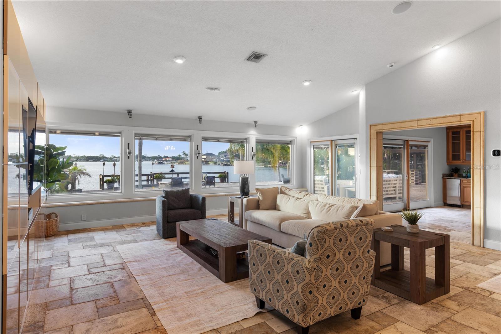 LAKE BRANTLEY ISLES AMD - Residential