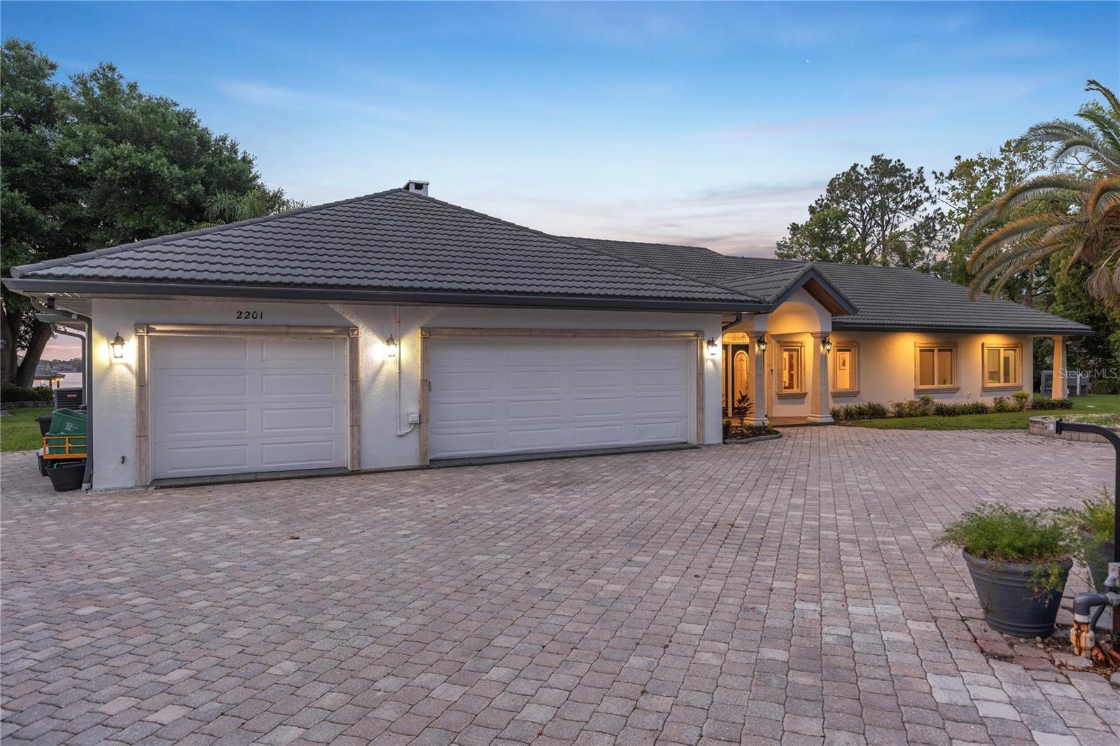 LAKE BRANTLEY ISLES AMD - Residential