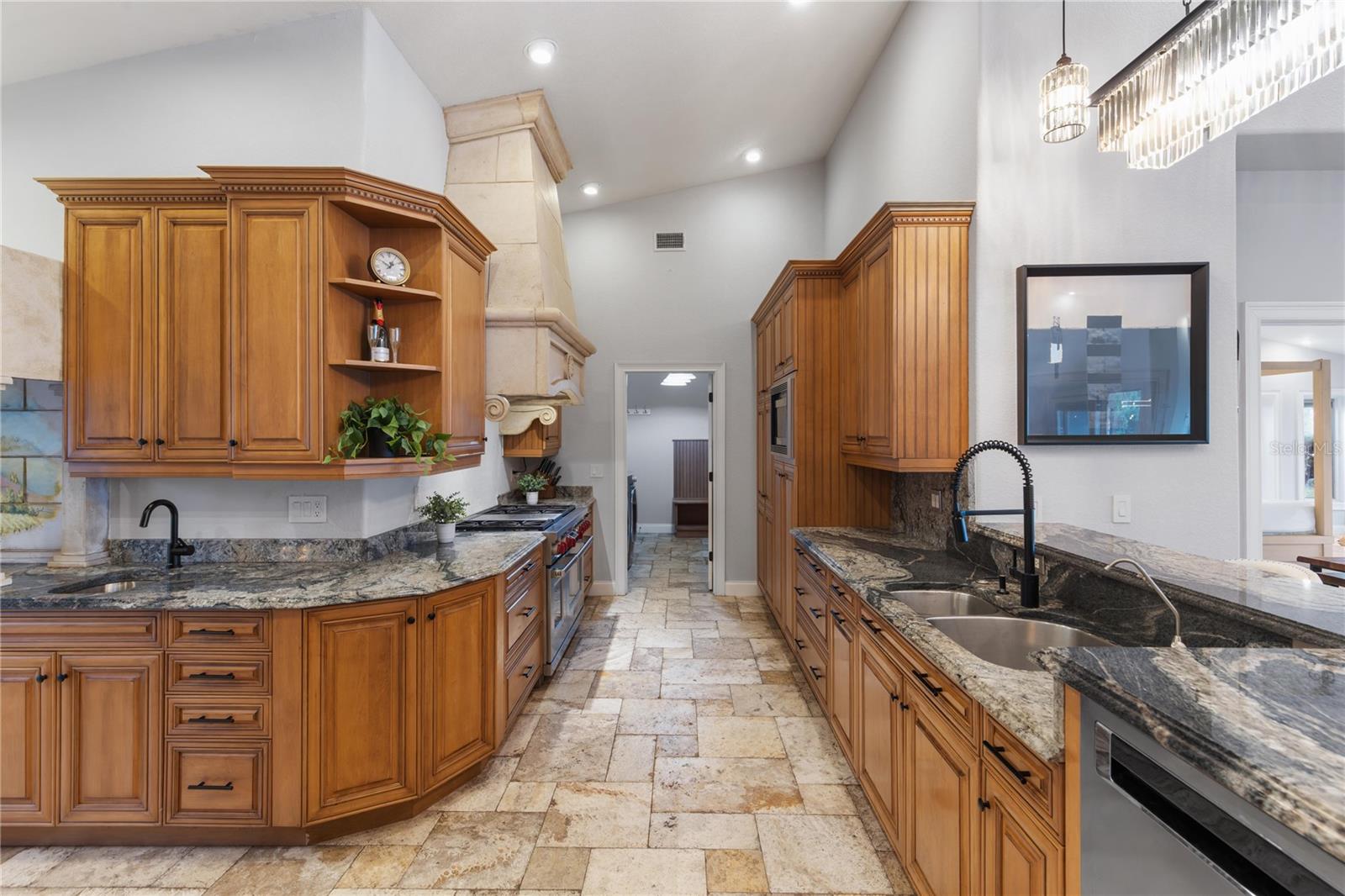 LAKE BRANTLEY ISLES AMD - Residential
