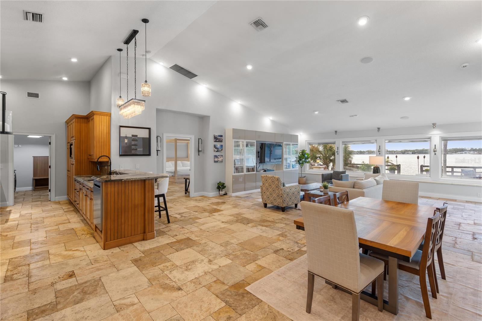 LAKE BRANTLEY ISLES AMD - Residential