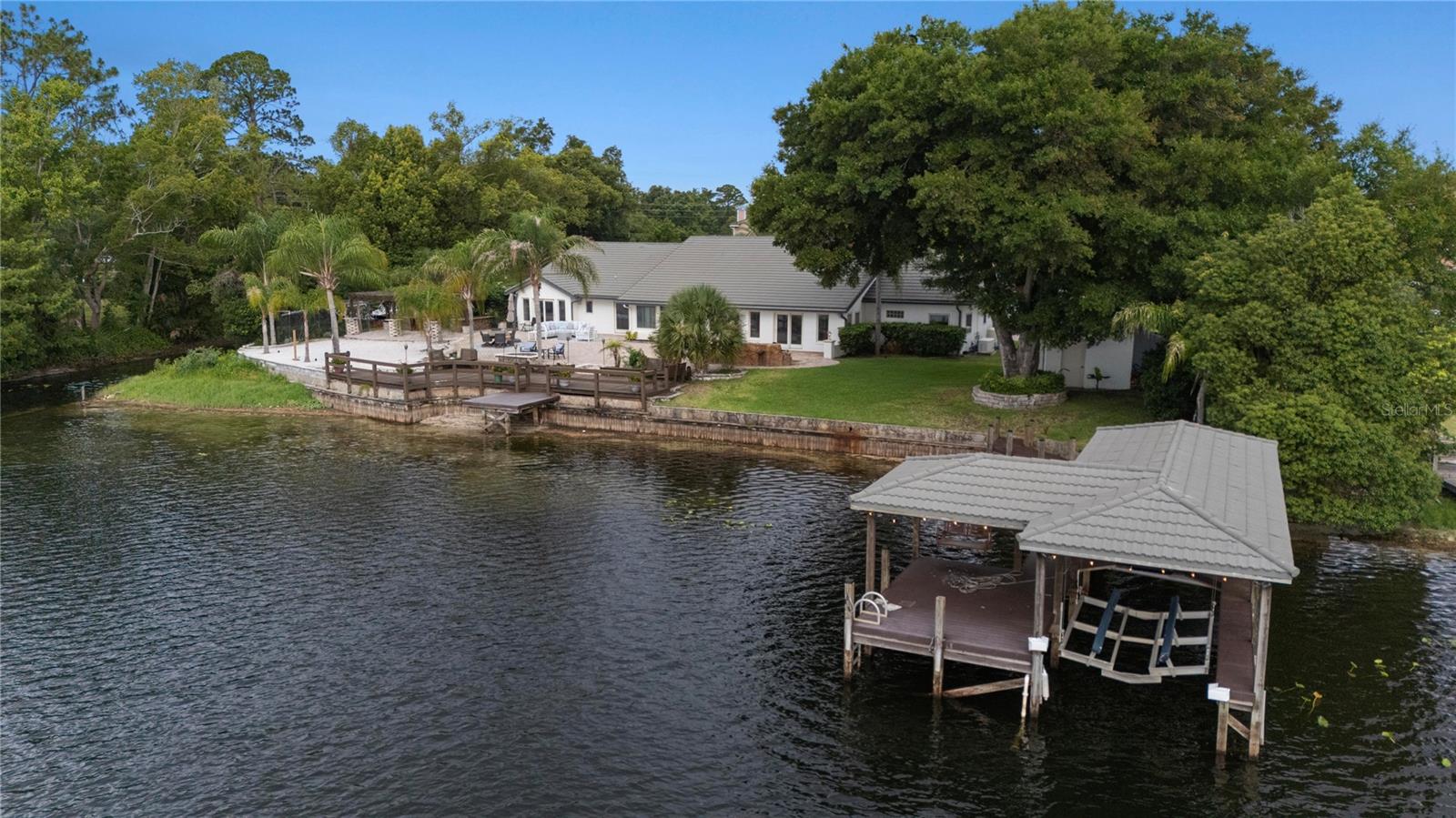 LAKE BRANTLEY ISLES AMD - Residential