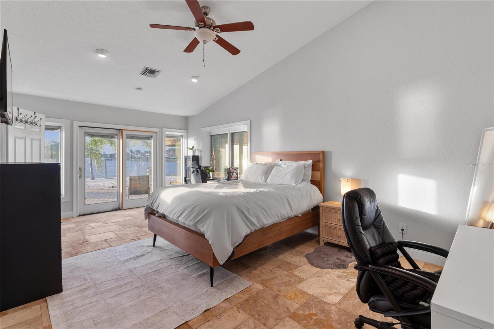 LAKE BRANTLEY ISLES AMD - Residential