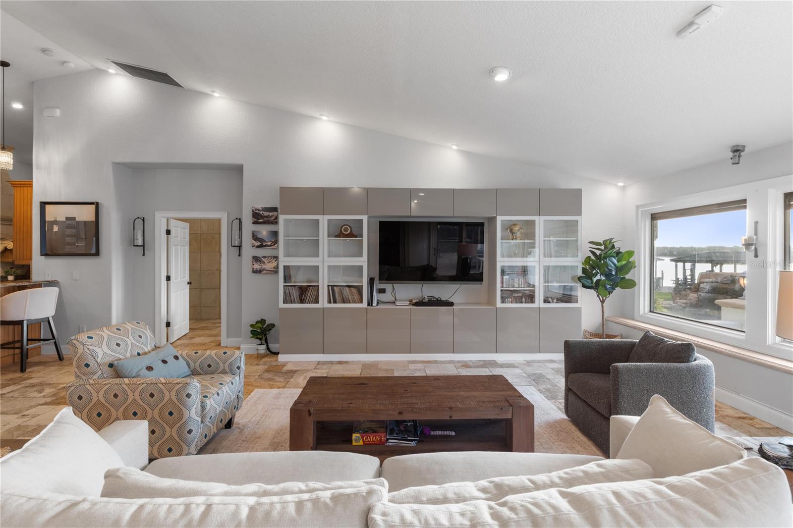 LAKE BRANTLEY ISLES AMD - Residential