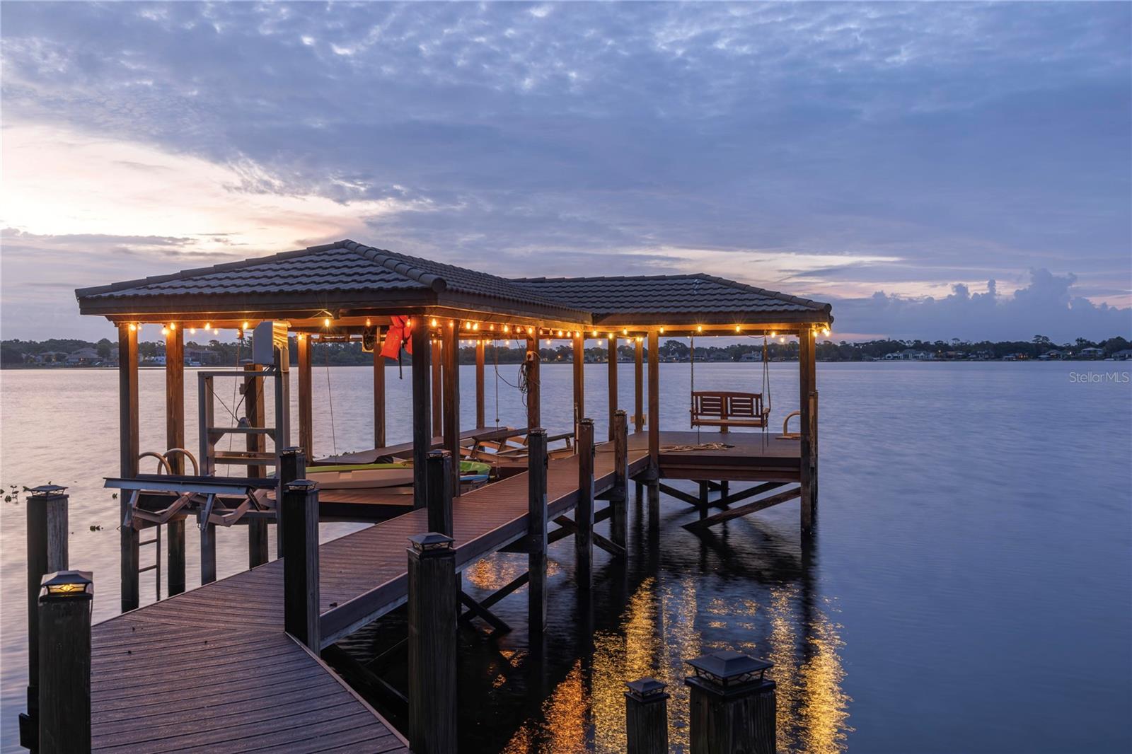 LAKE BRANTLEY ISLES AMD - Residential
