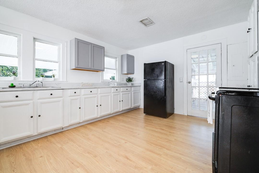 SPELSHOUSE H F RESUB - Residential