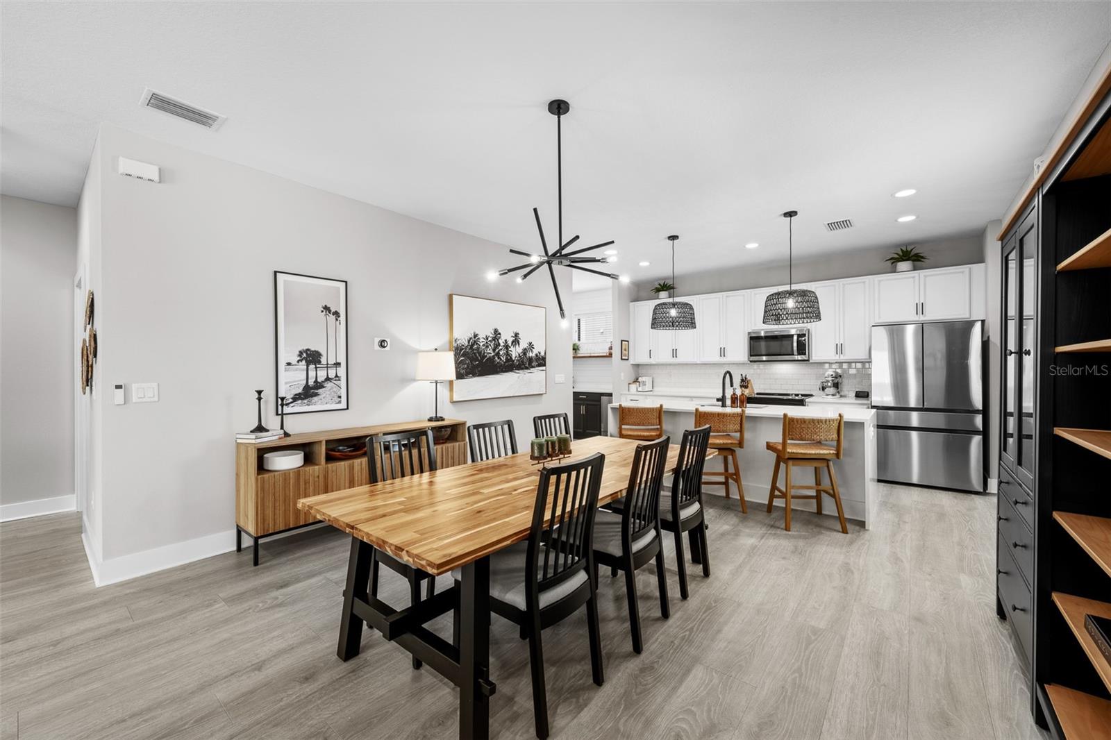 UPTOWN KENWOOD - Residential