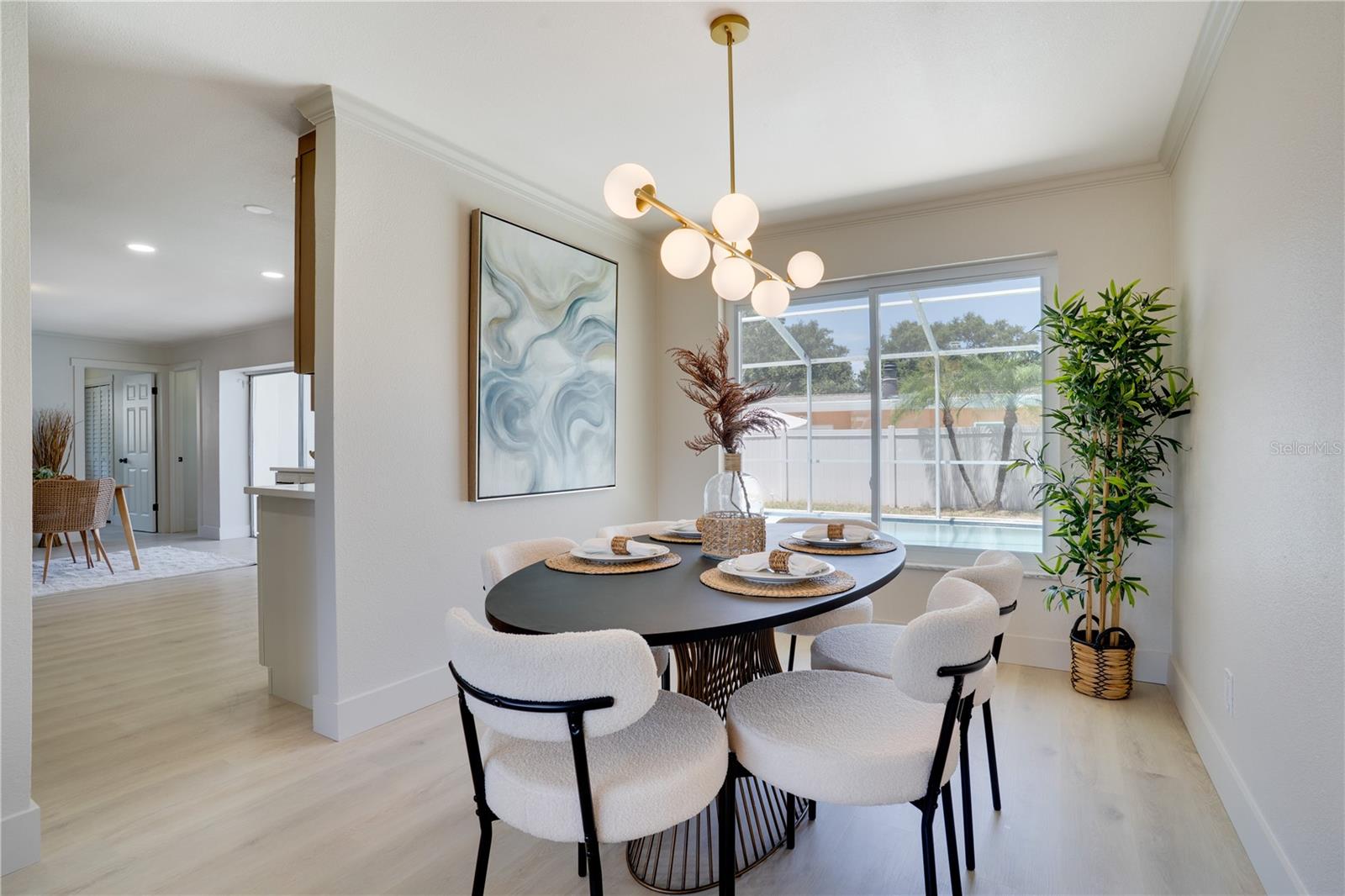 HOLIDAY GROVES - Residential