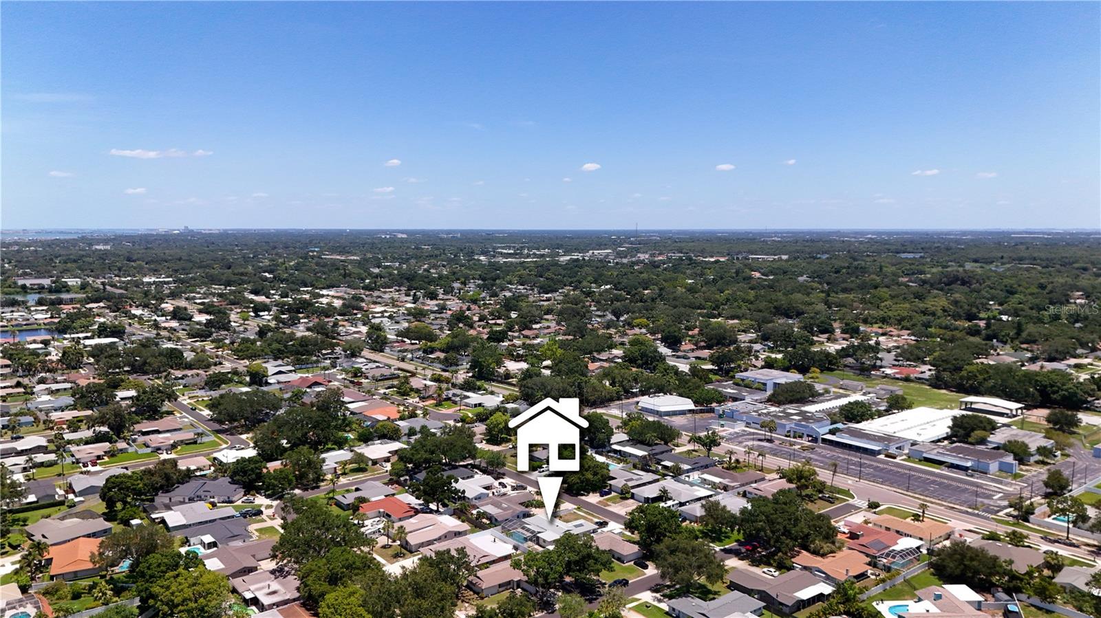 HOLIDAY GROVES - Residential
