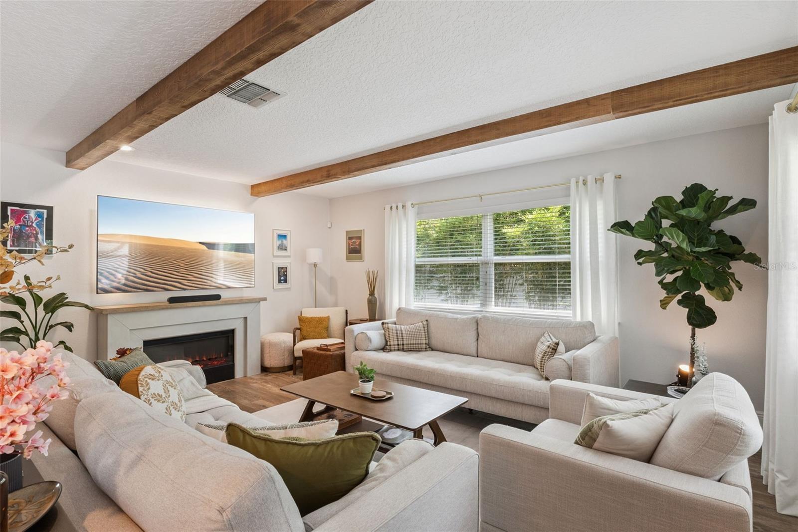 SAND LAKE HILLS SEC 03 - Residential