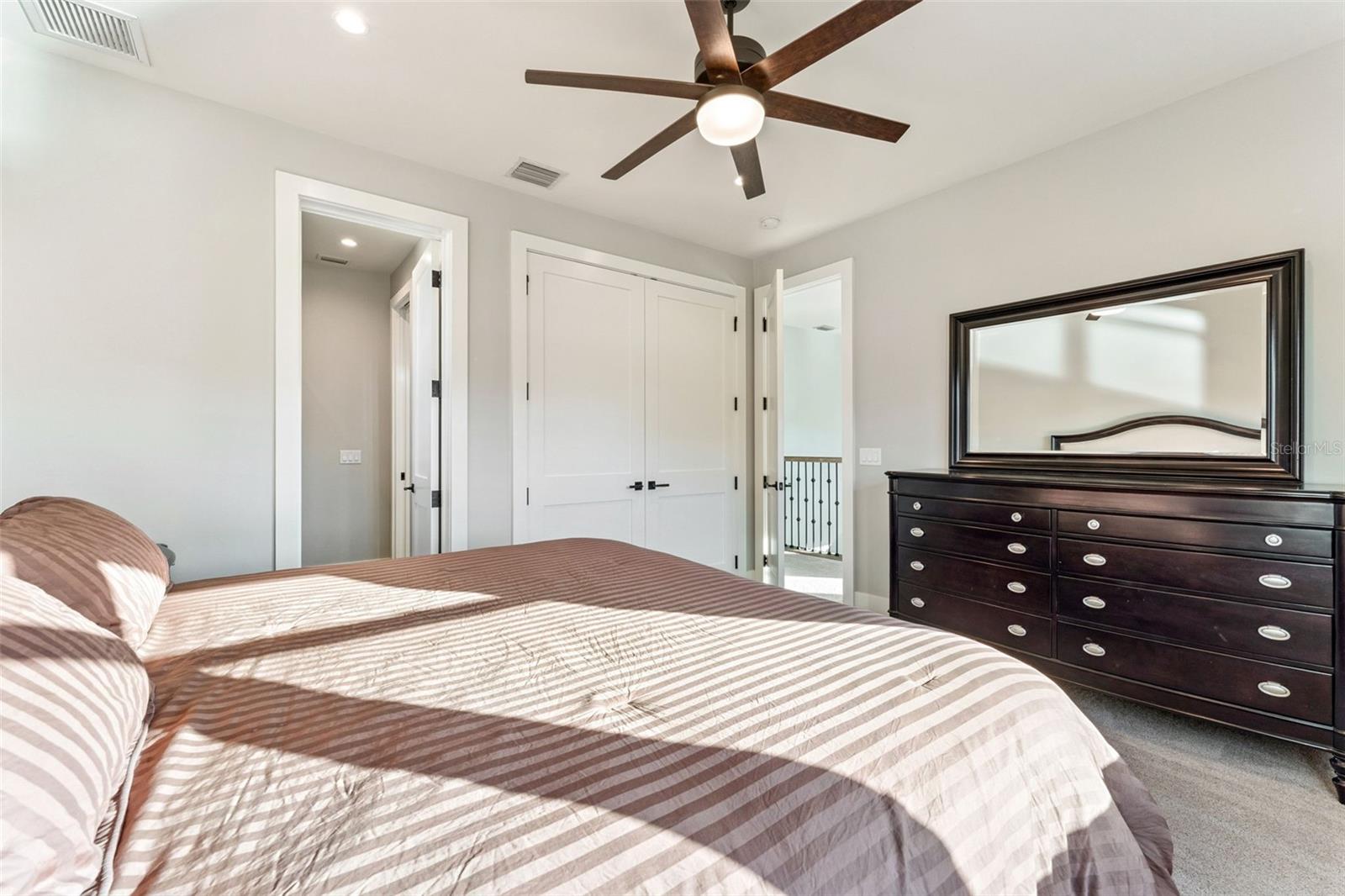 PALM SHADOWS VACD - Residential