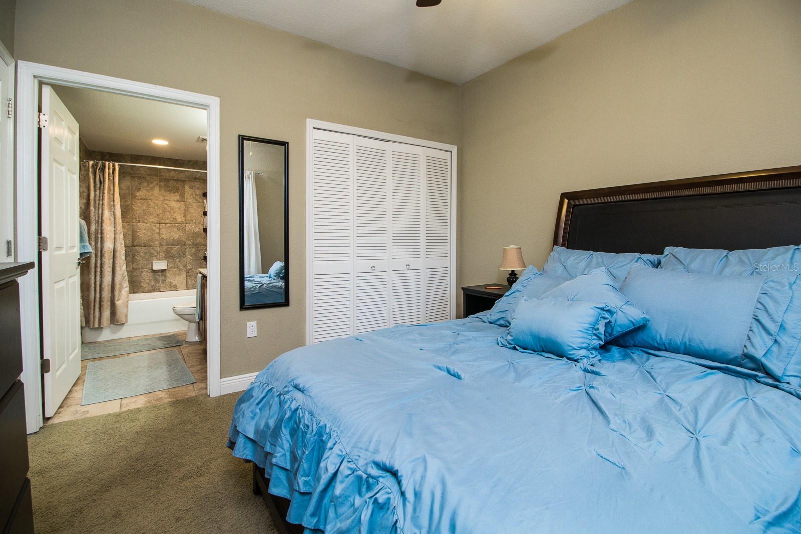 NANTUCKET WALK CONDO - Residential