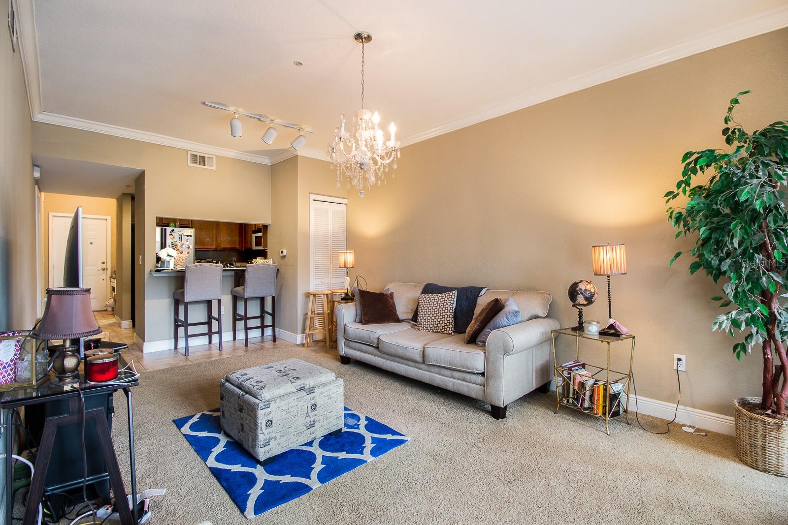 NANTUCKET WALK CONDO - Residential