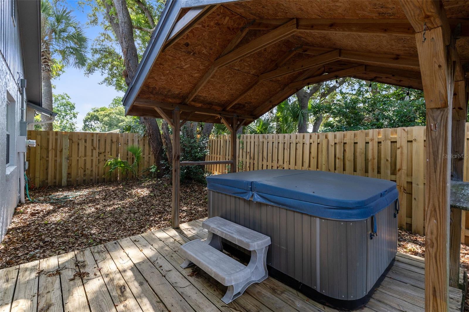 WEKIVA CLUB ESTATES SEC 08 - Residential