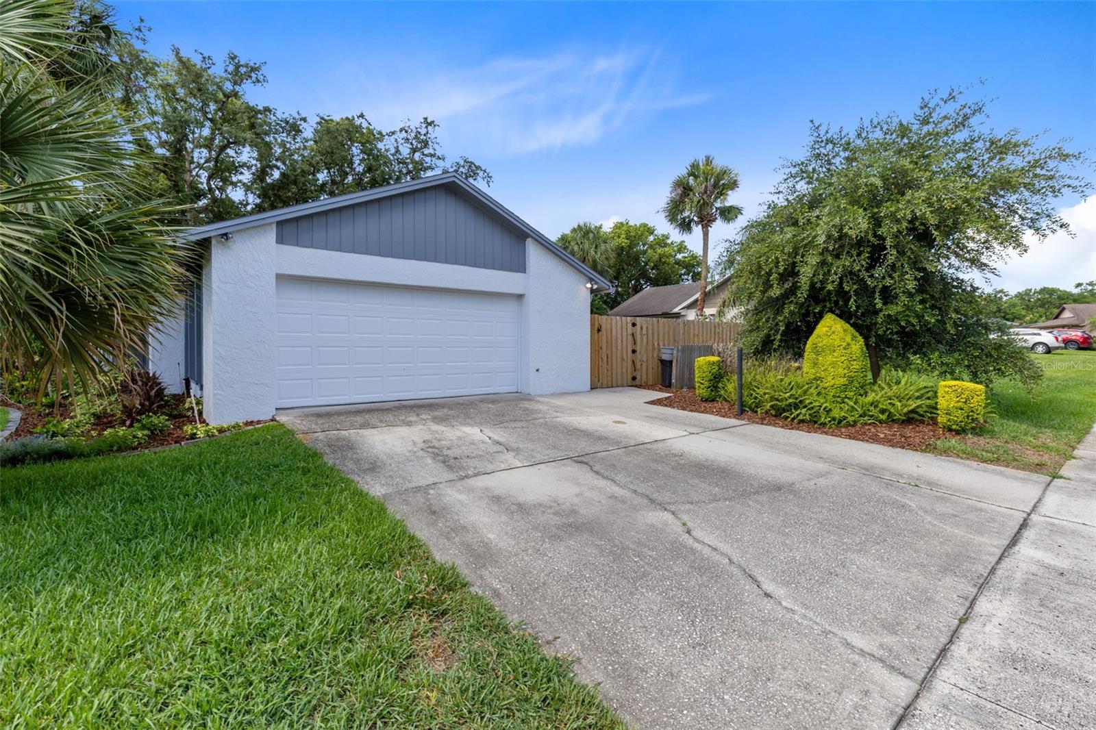 WEKIVA CLUB ESTATES SEC 08 - Residential