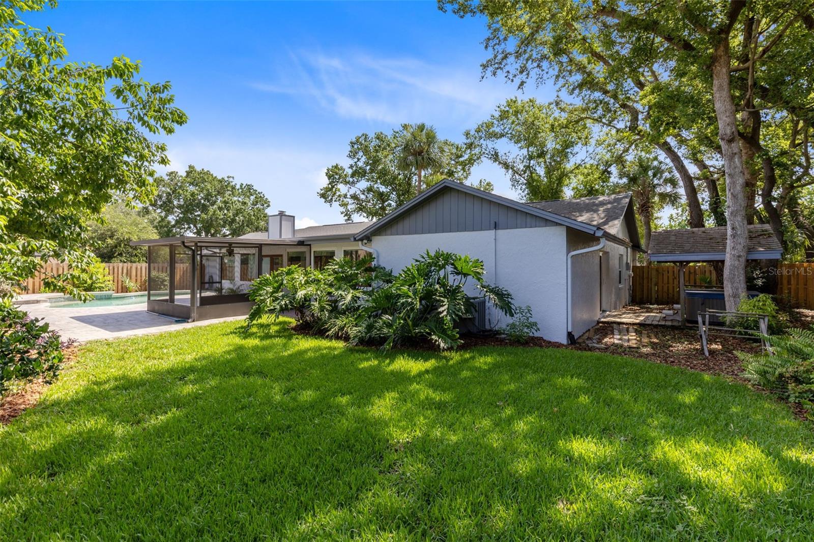 WEKIVA CLUB ESTATES SEC 08 - Residential