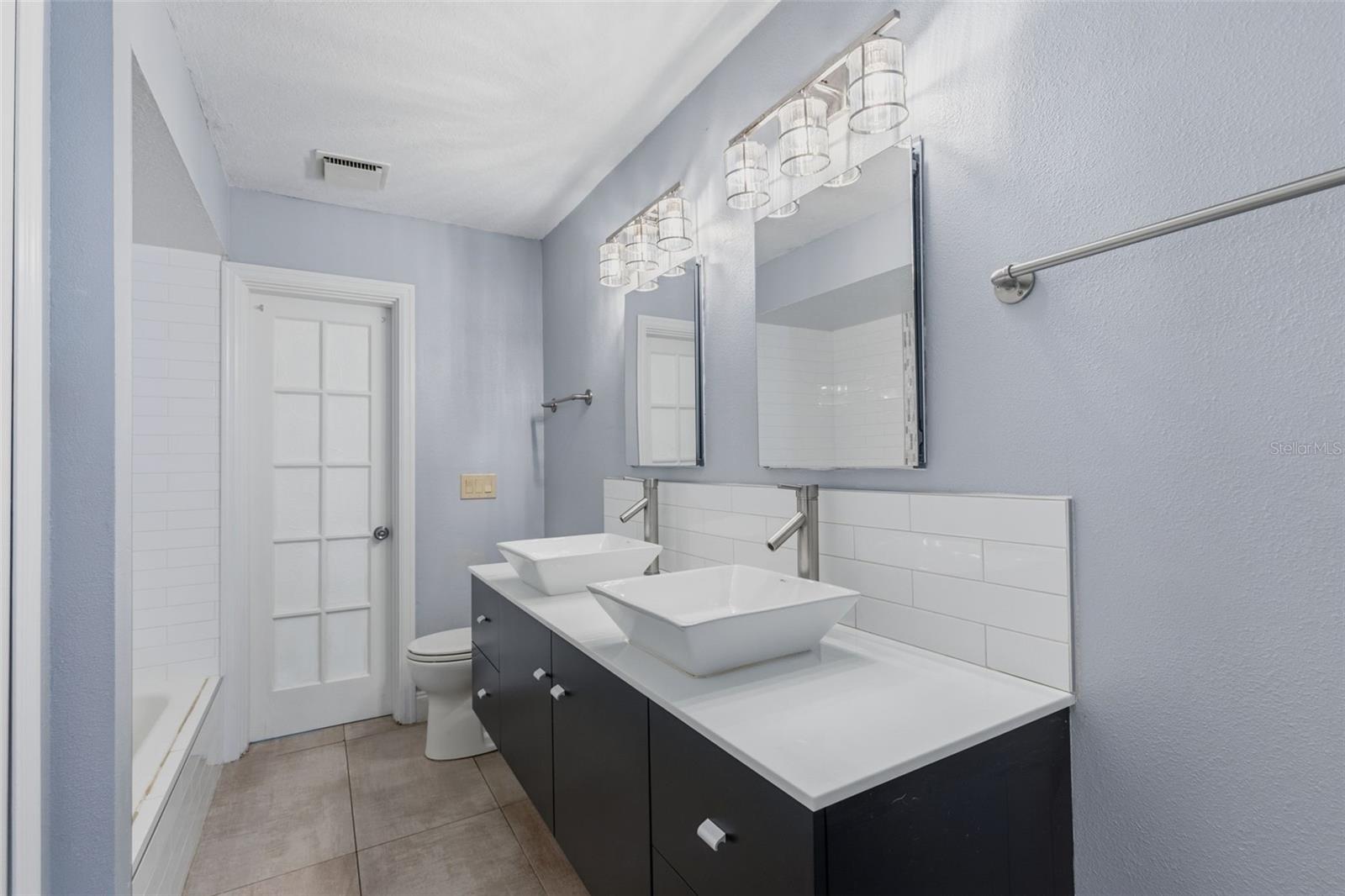 WEKIVA CLUB ESTATES SEC 08 - Residential