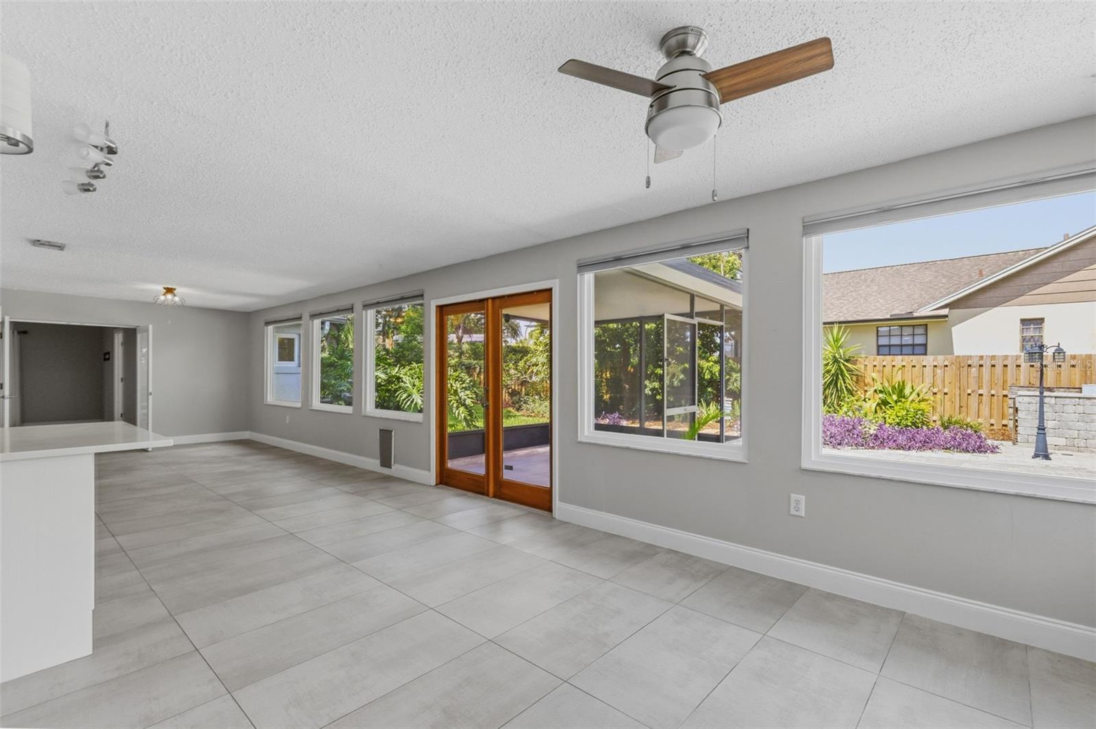 WEKIVA CLUB ESTATES SEC 08 - Residential