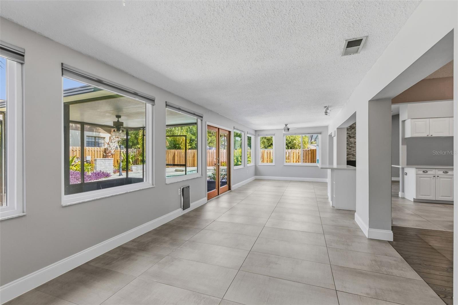 WEKIVA CLUB ESTATES SEC 08 - Residential