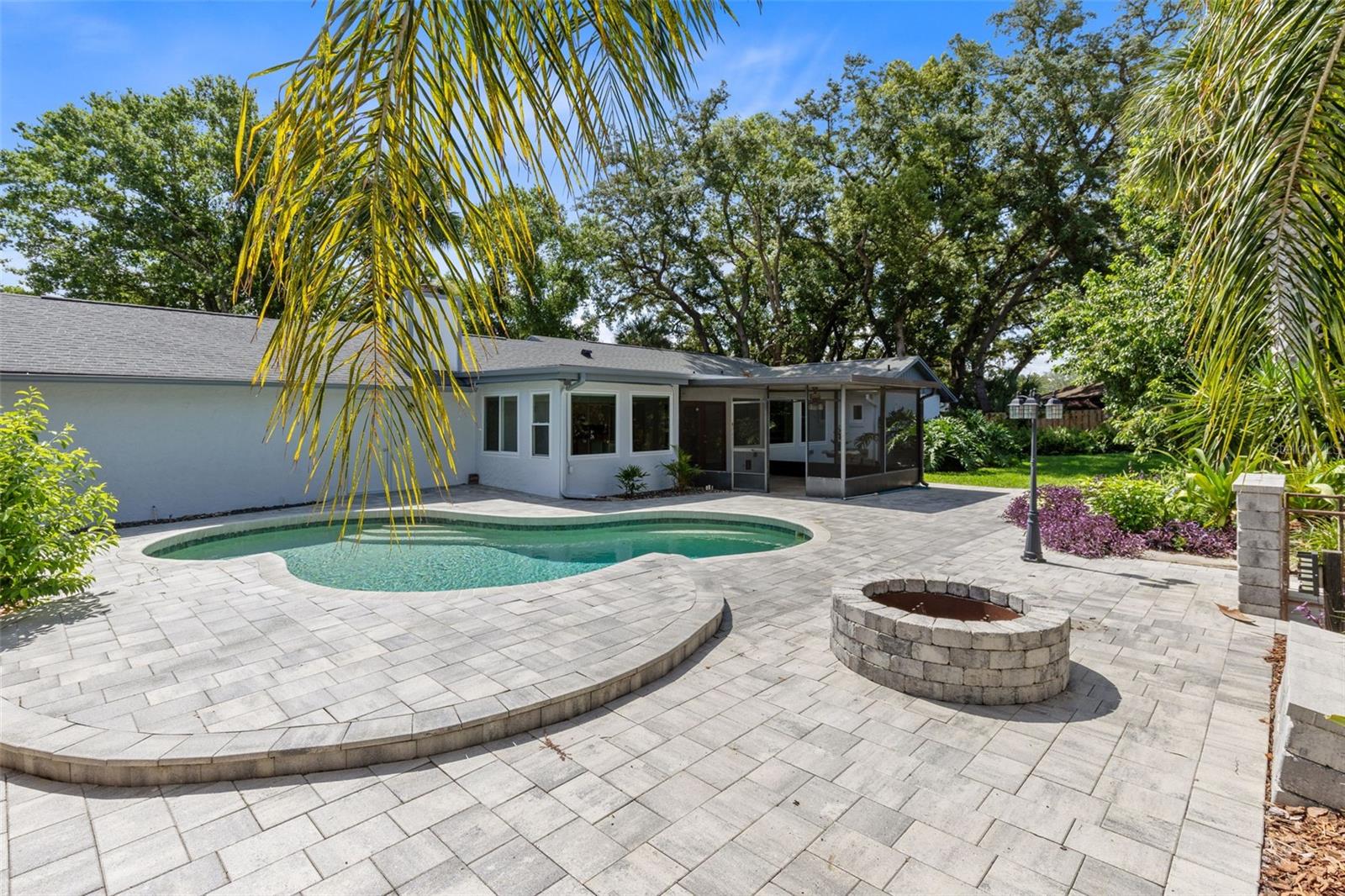 WEKIVA CLUB ESTATES SEC 08 - Residential