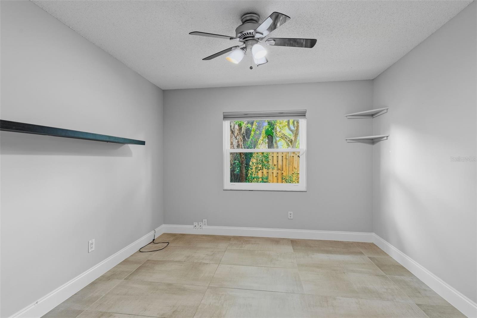 WEKIVA CLUB ESTATES SEC 08 - Residential