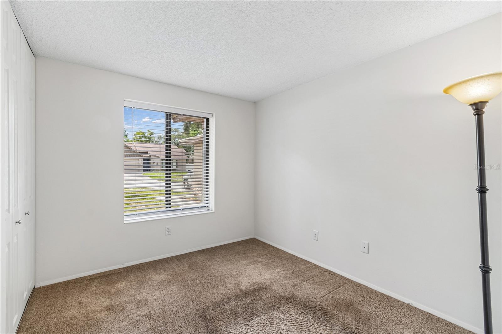 THE GLEN AT RIVER RIDGE - Residential