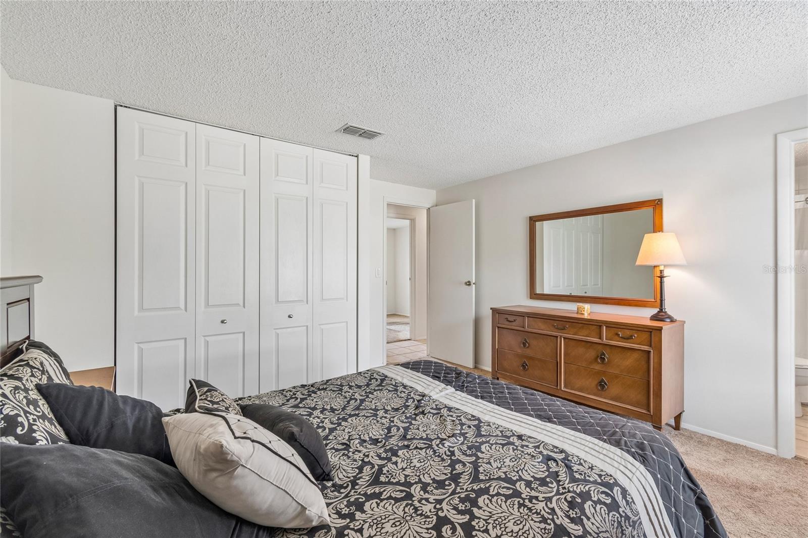 THE GLEN AT RIVER RIDGE - Residential
