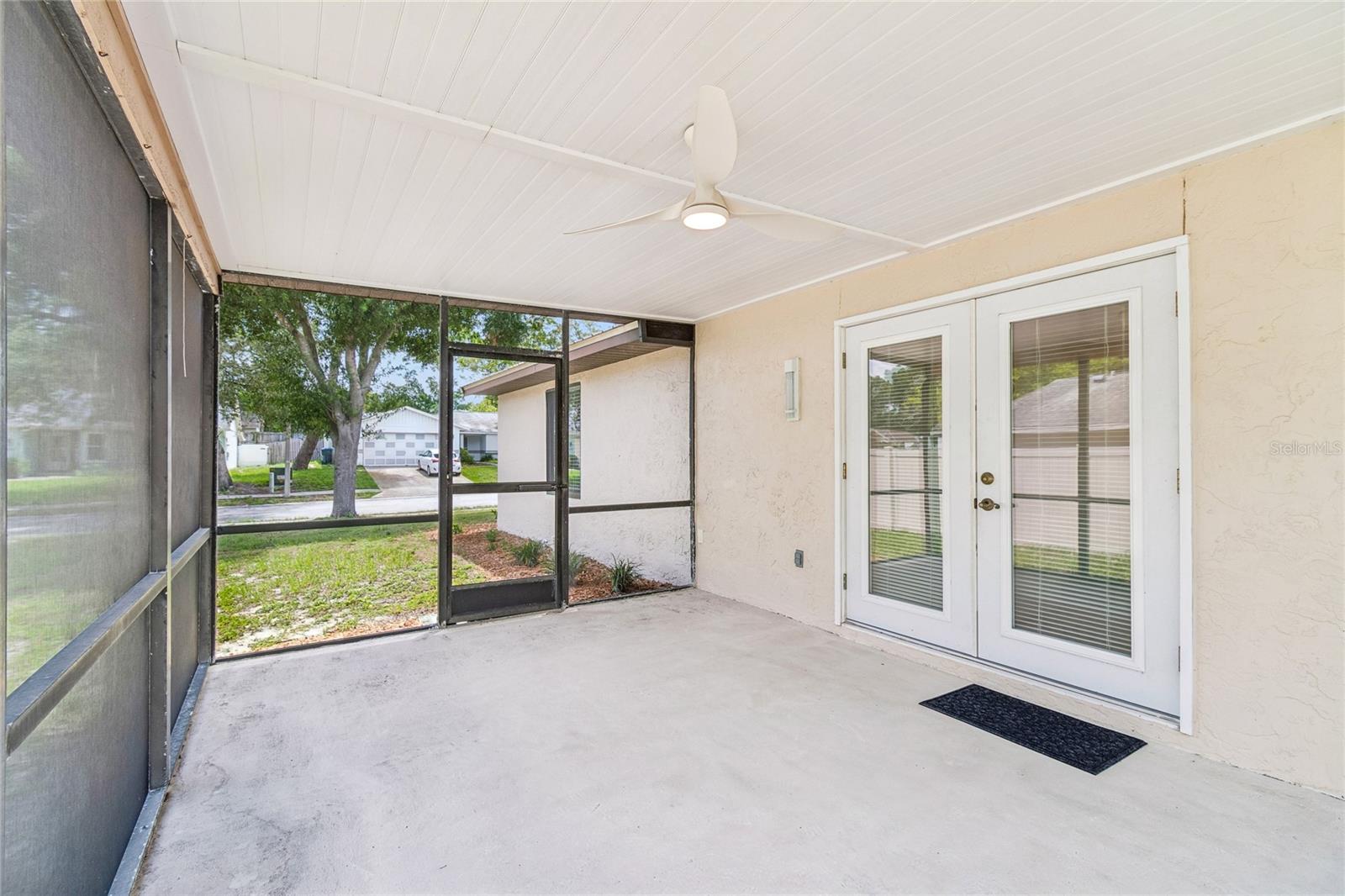THE GLEN AT RIVER RIDGE - Residential
