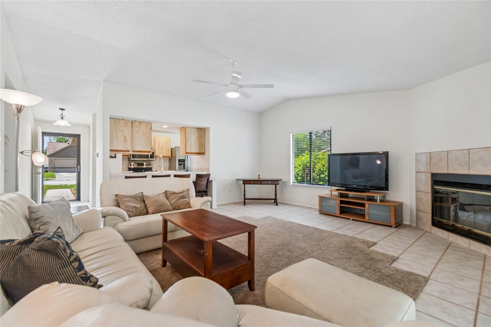 THE GLEN AT RIVER RIDGE - Residential