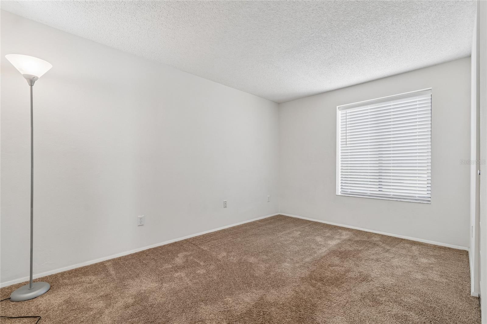 THE GLEN AT RIVER RIDGE - Residential