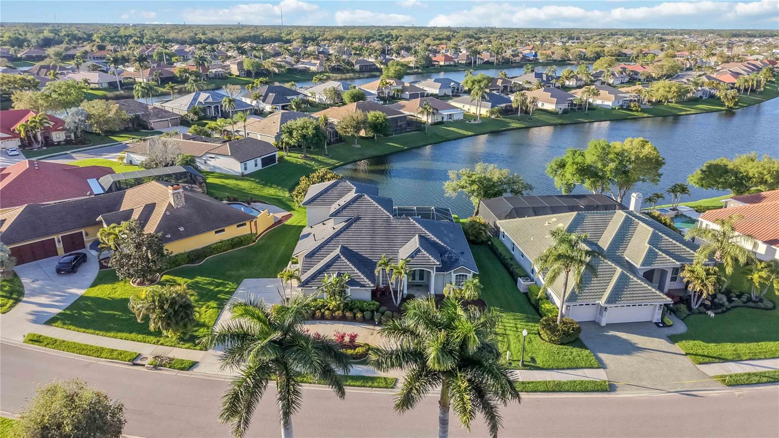 BARTON FARMS, LAUREL LAKES - Residential