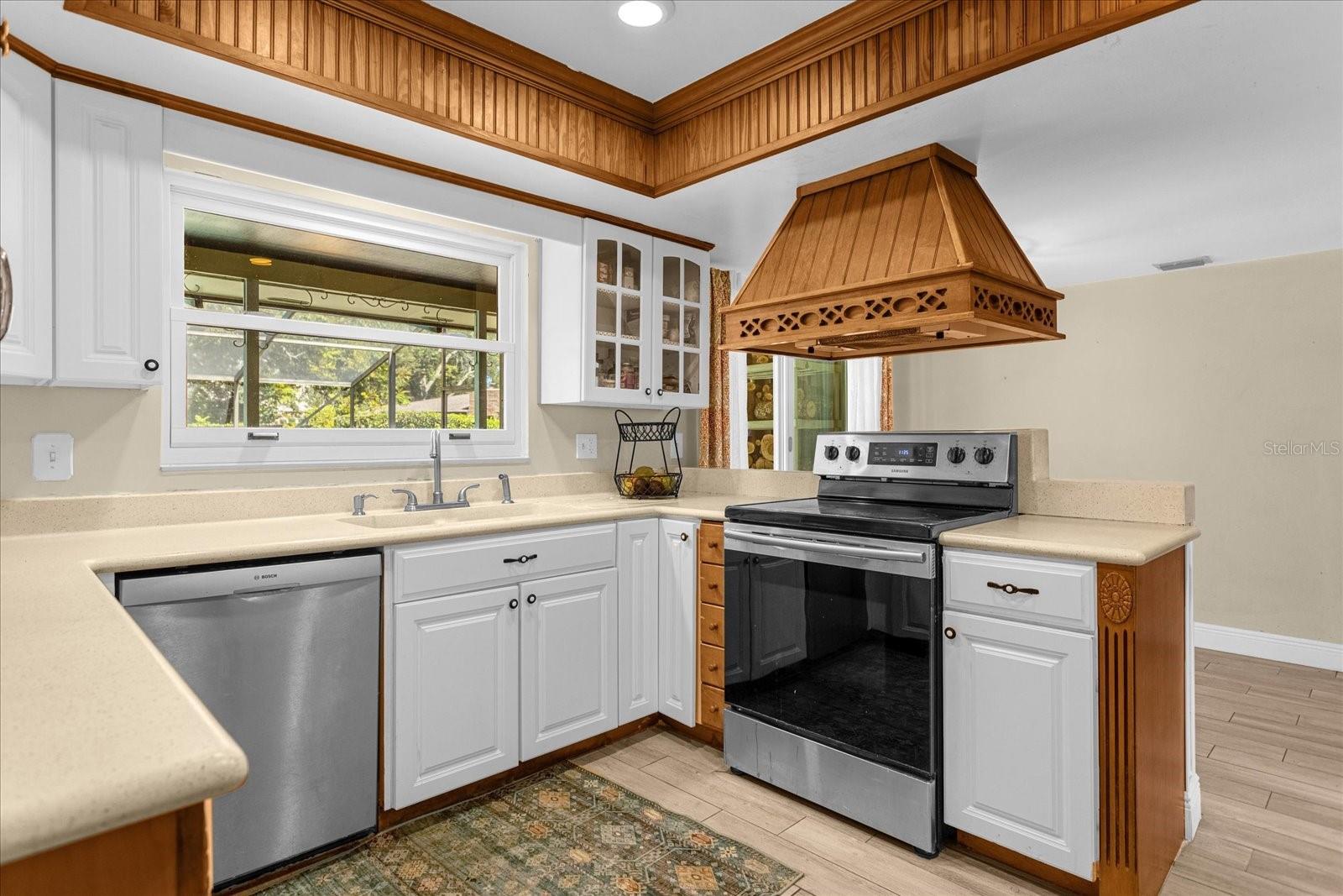ORANGE TREE COUNTRY CLUB - Residential
