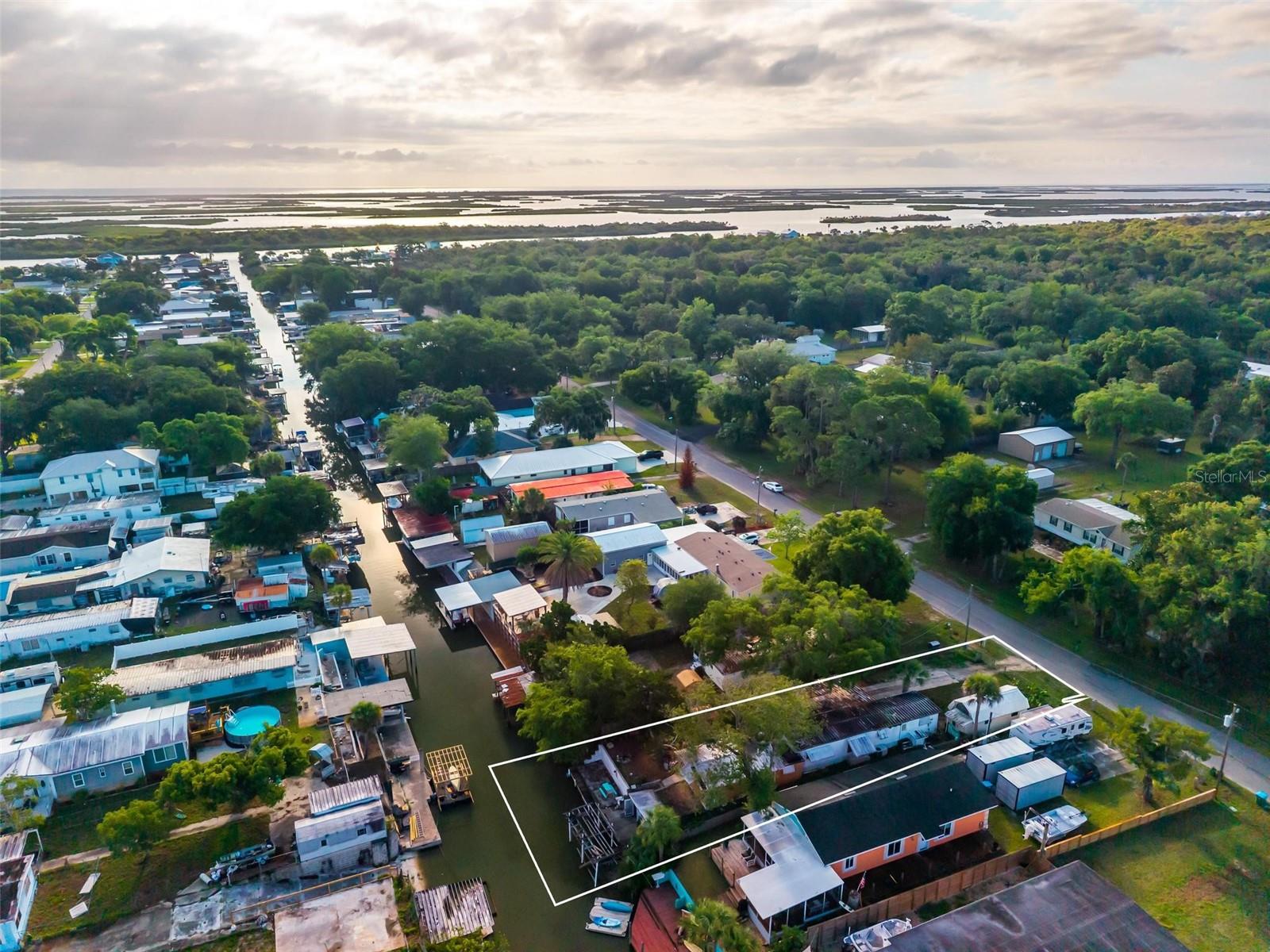 INDIAN HARBOR ESTATES UNIT 01 - Land
