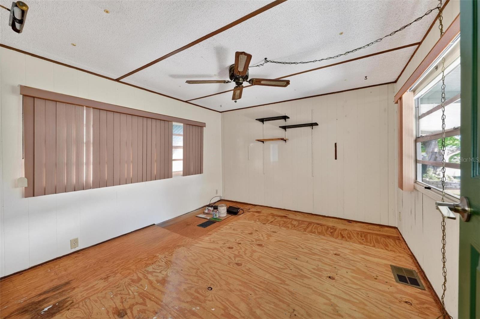 INDIAN HARBOR ESTATES UNIT 01 - Land