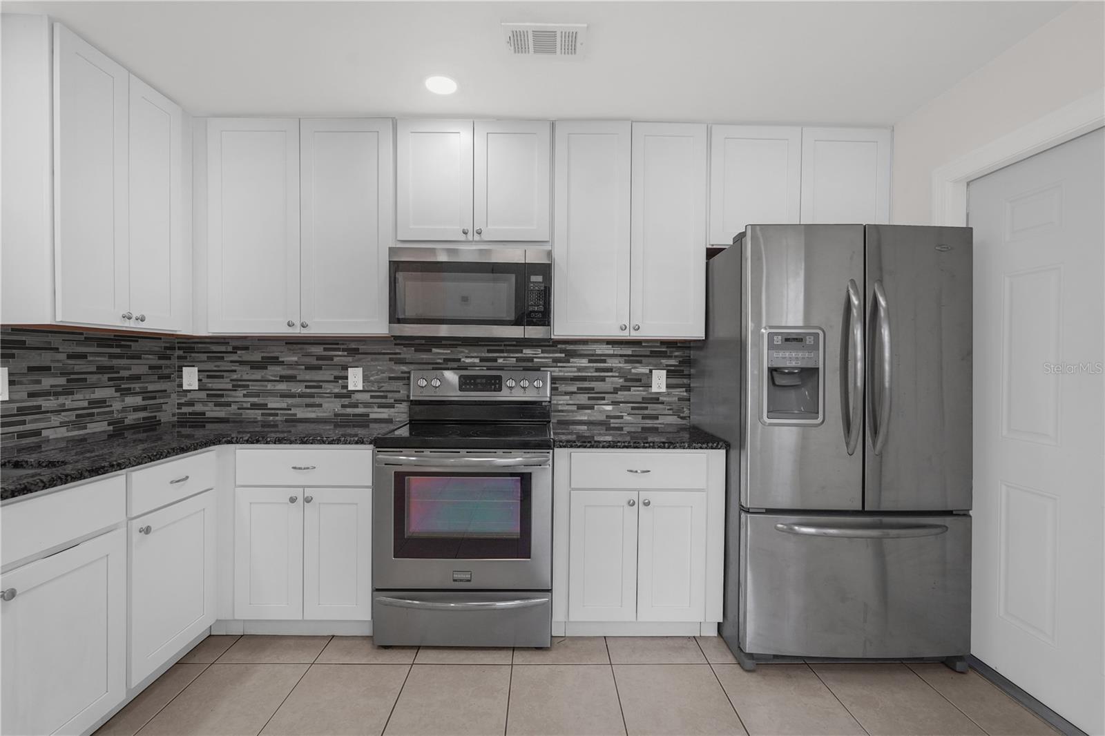 MILL RUN UNIT 1 - Residential