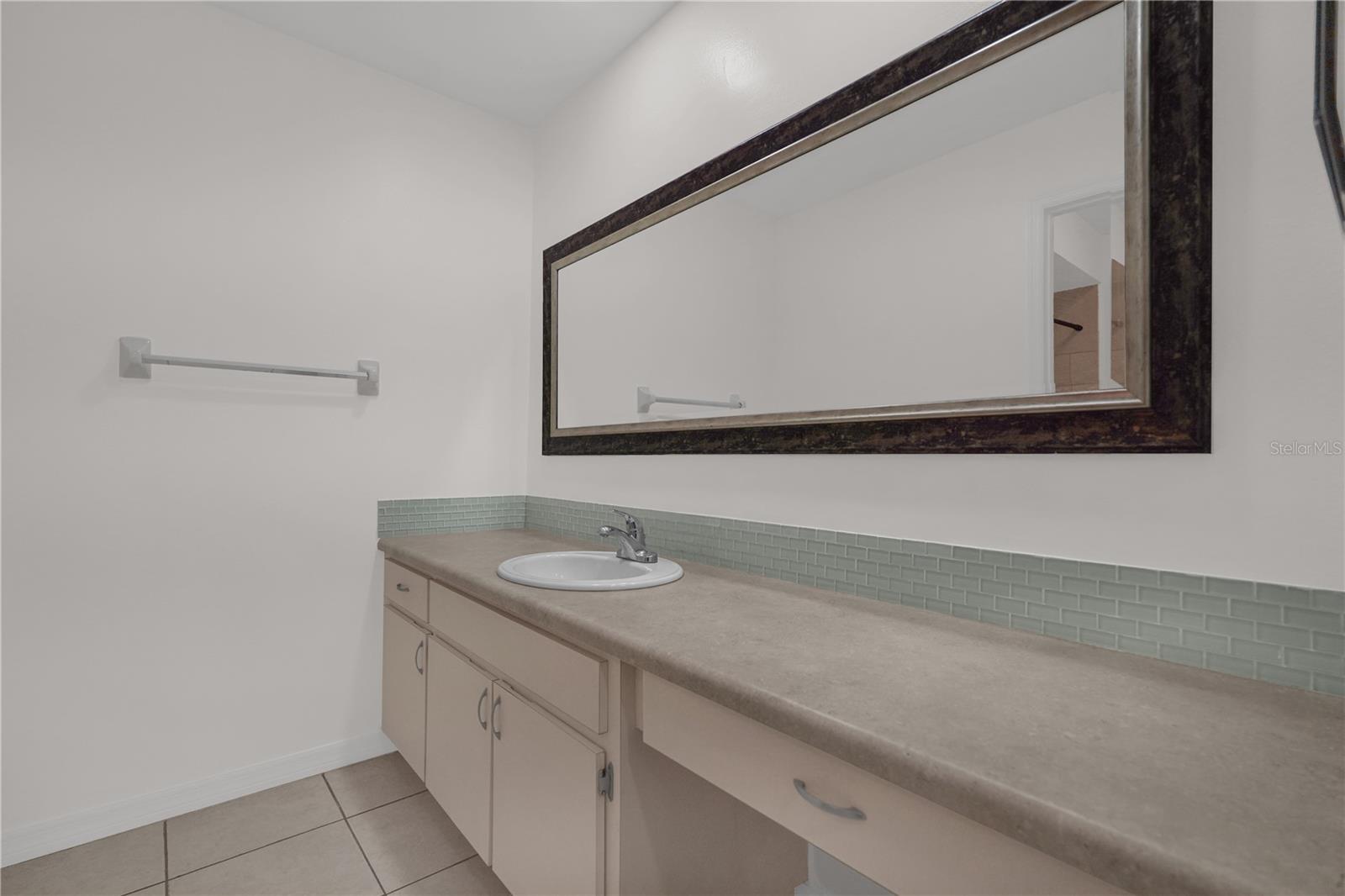 MILL RUN UNIT 1 - Residential