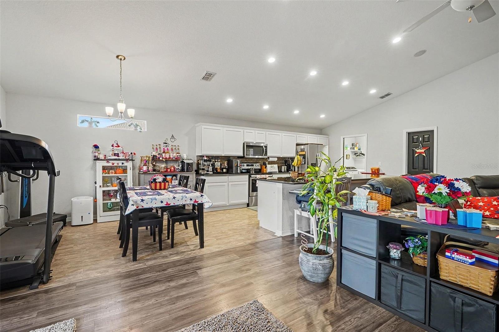 HIGHLAND MEADOWS PHASE III - Residential