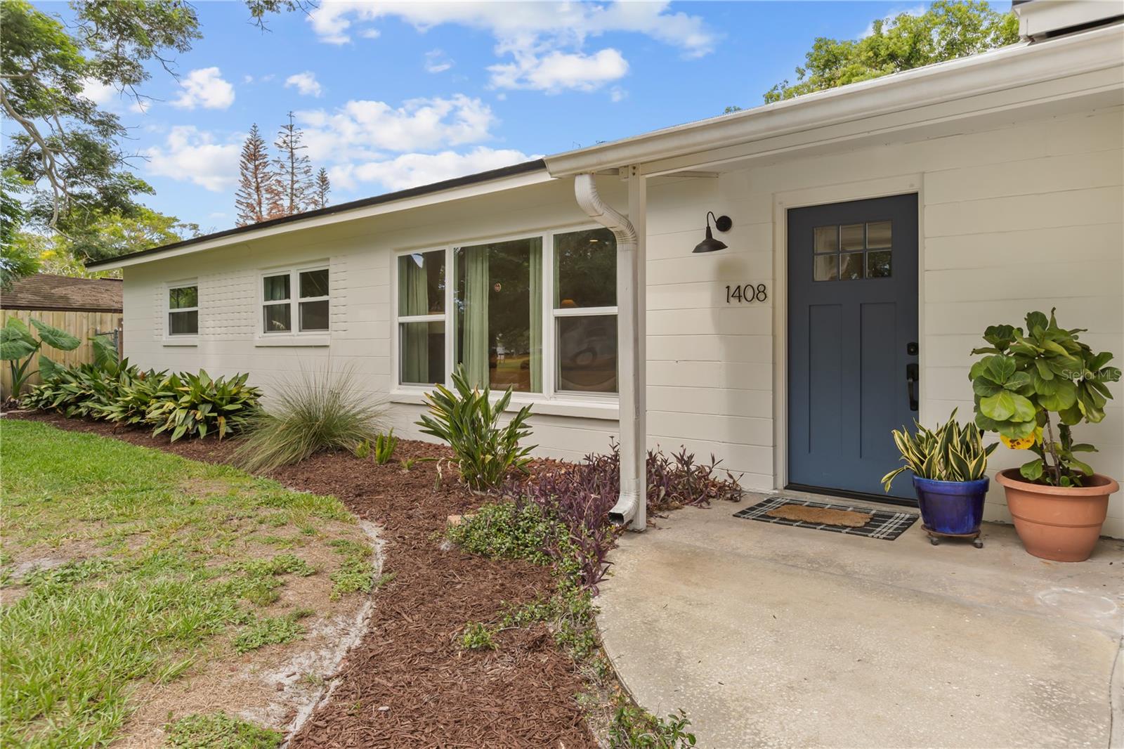 CORRINE TERRACE - Residential