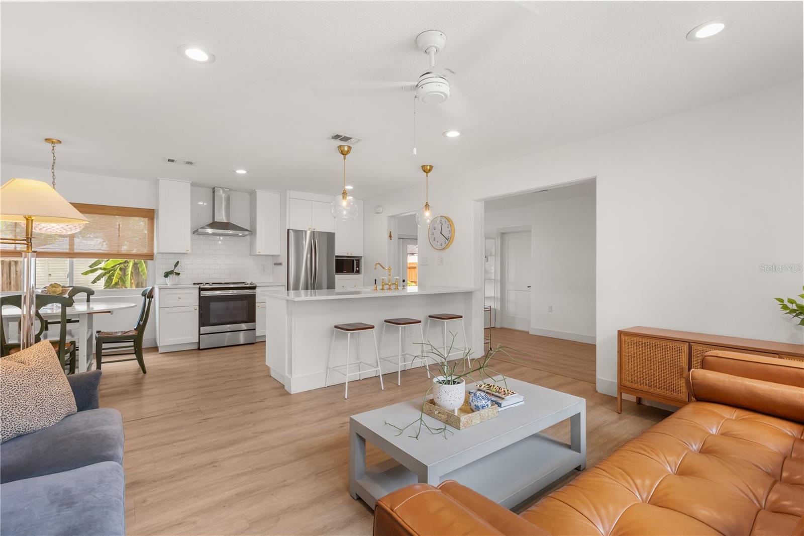 CORRINE TERRACE - Residential