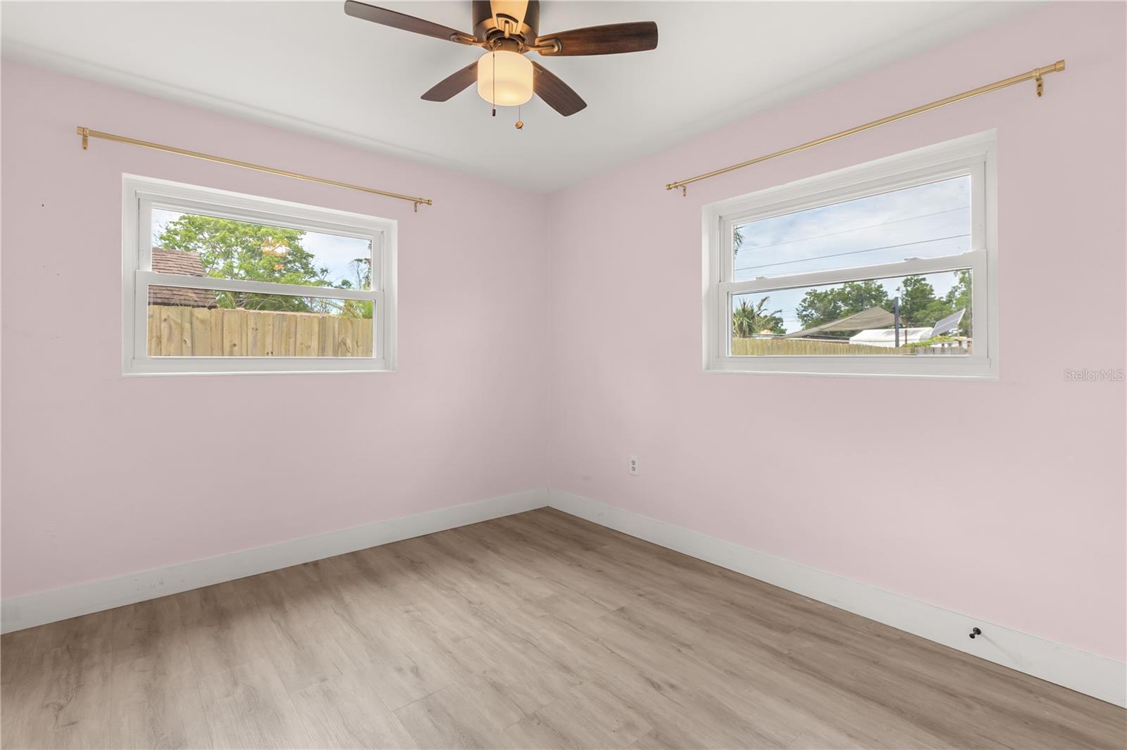 CORRINE TERRACE - Residential