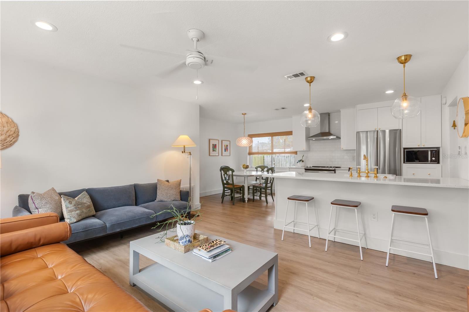 CORRINE TERRACE - Residential