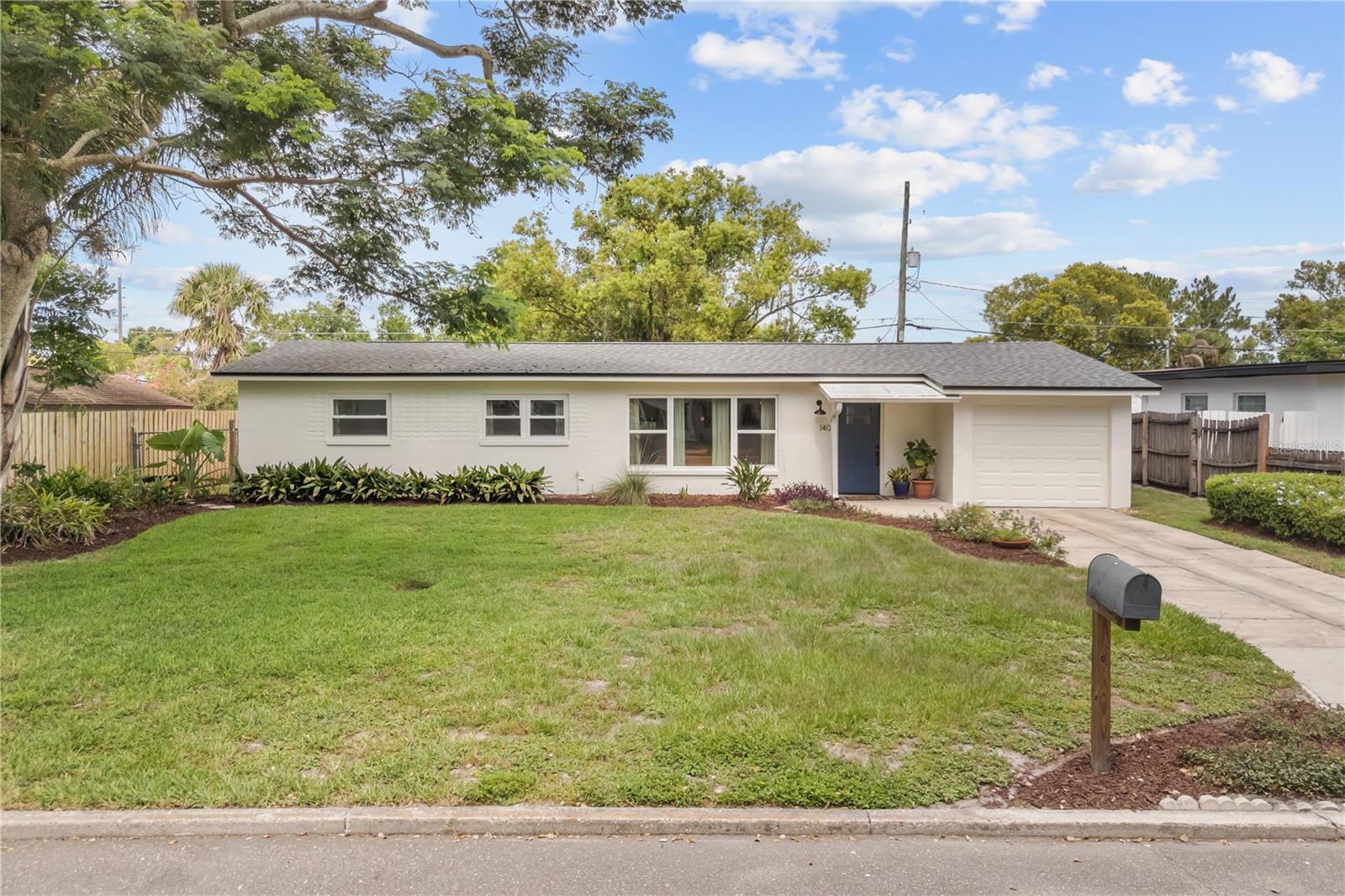 CORRINE TERRACE - Residential