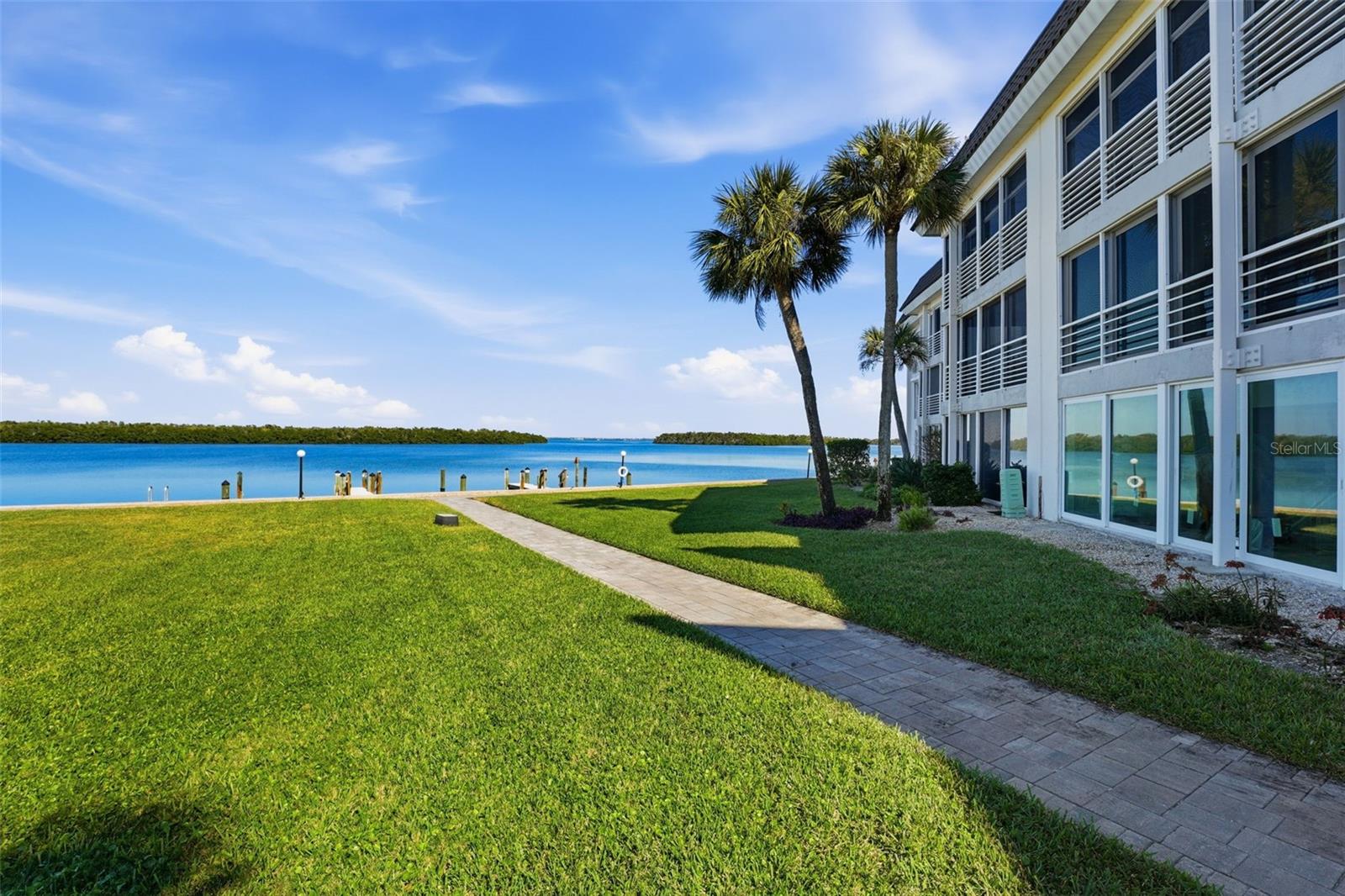 LONGBOAT HARBOUR - Residential