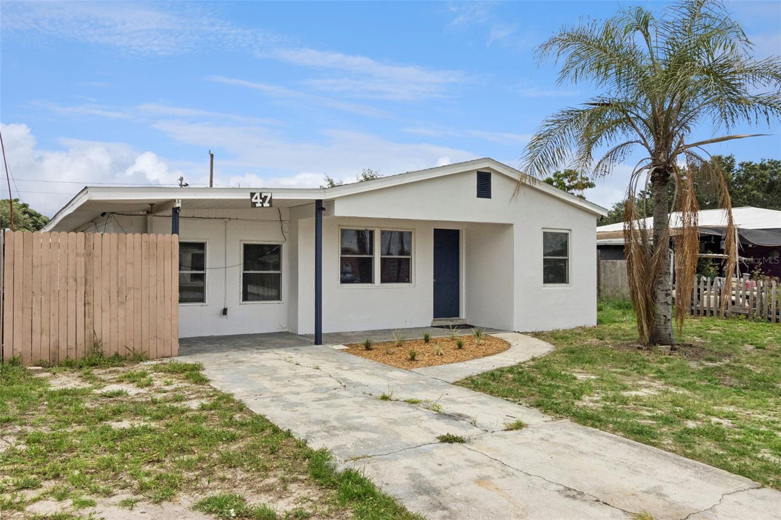 SUN RAY HOMES 03 - Residential