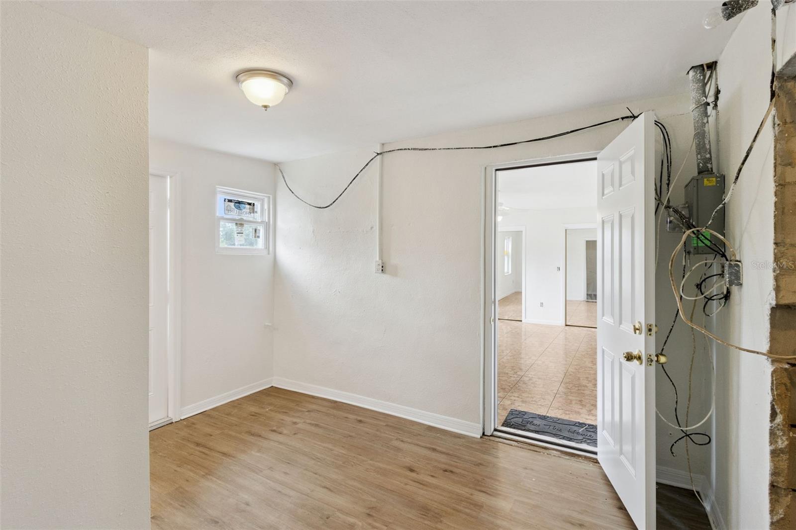 SUN RAY HOMES 03 - Residential